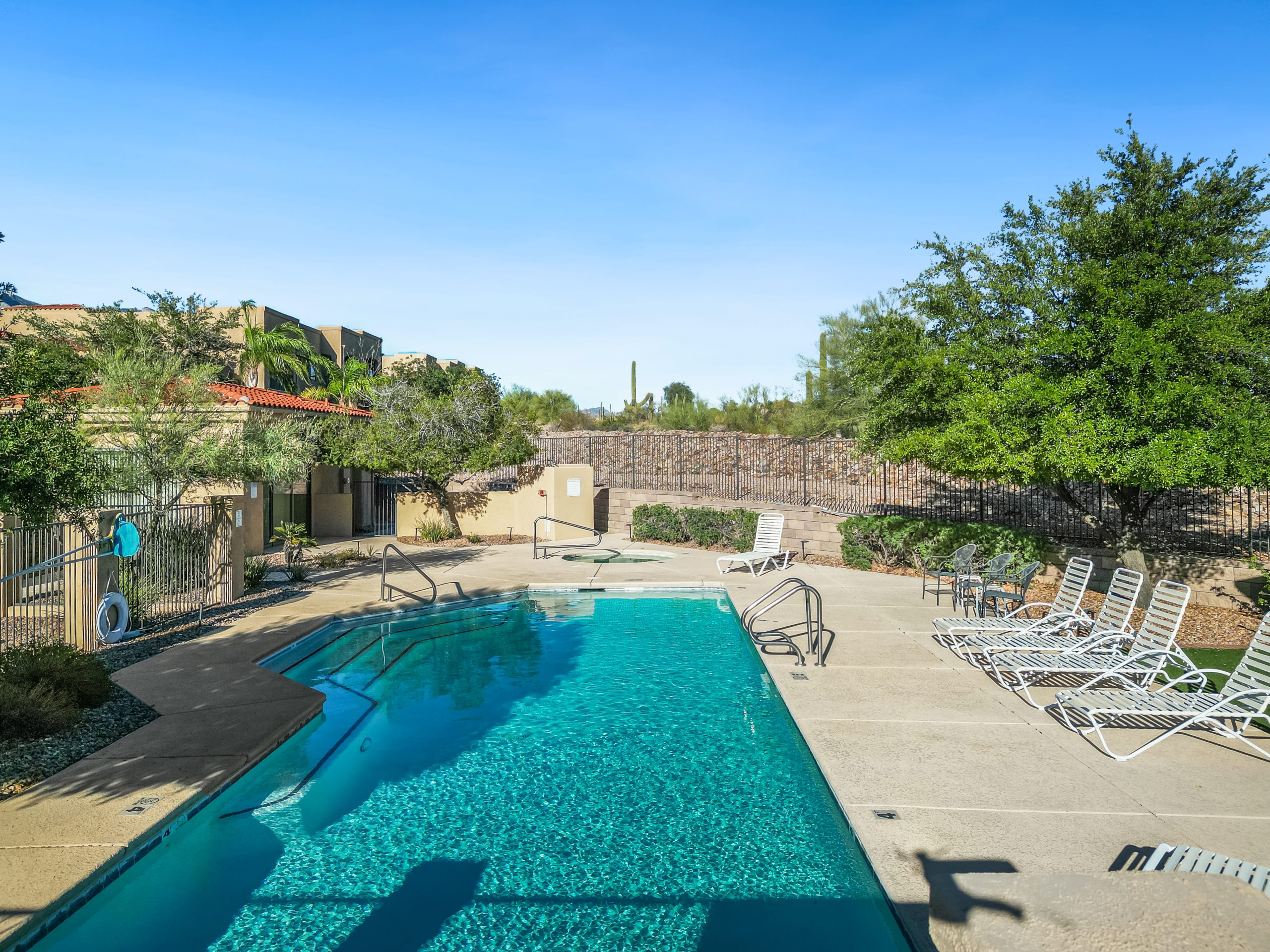 Community pool